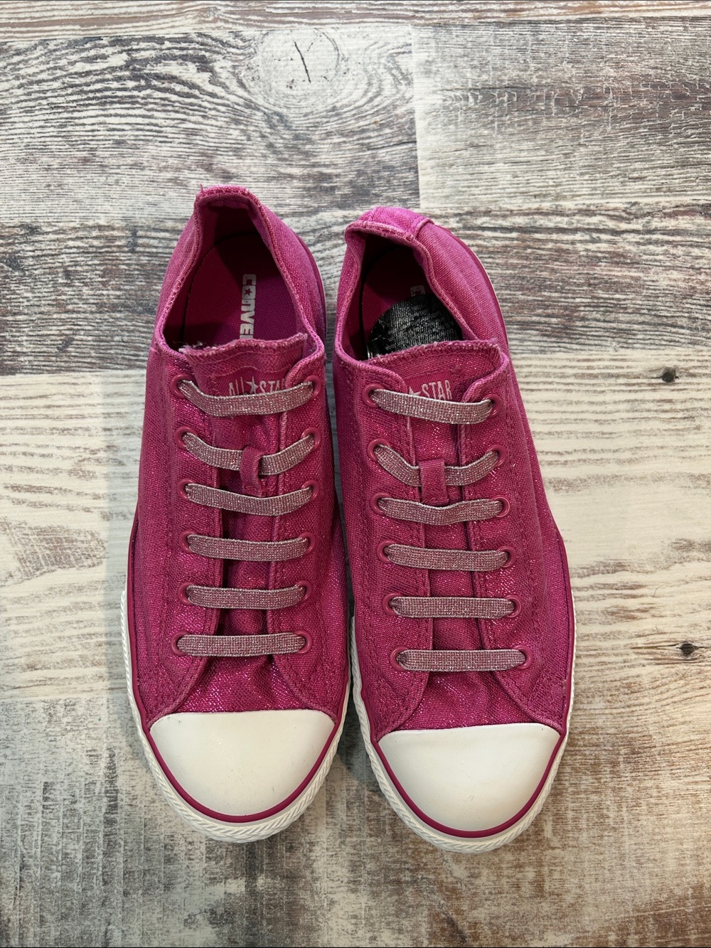 Converse Low Top Sneakers - Sparkly Magenta